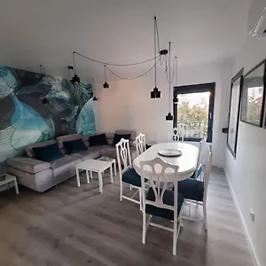 https://apartamentos-sabinillas.1costadelsol.com